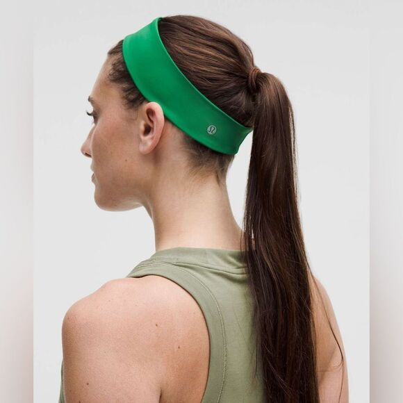 WOMEN’S LUXTREME TRAINING HEADBAND Raceway Green RCGR -OOS ONLINE! NWT Lululemon - Picture 4 of 7